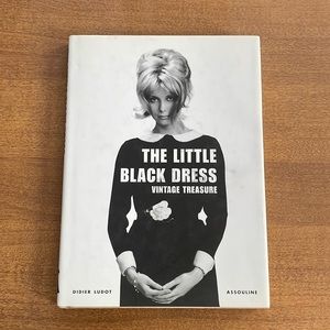 Book: The Little Black Dress by Didier Ludot